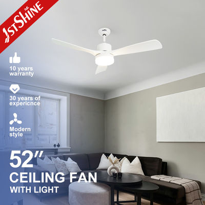 RPM cao Dòng không khí lớn Ventilator trần trong nhà bằng nhựa Động cơ DC đảo ngược