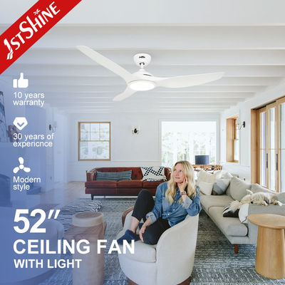 Quạt trần 52 inch với động cơ DC tốc độ cao Đèn LED tùy chọn Lý tưởng cho khu dân cư và thương mại
