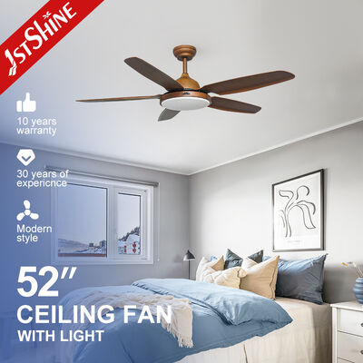 Giá tốt 52 Inch Wood Grain Ceiling Fan với Light Copper Motor cho phòng hội trường trực tuyến